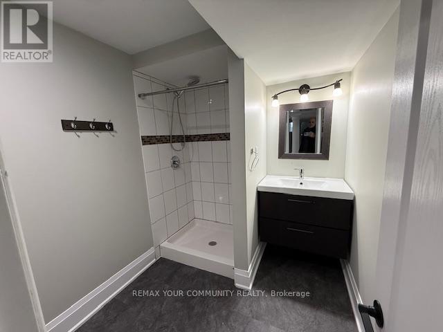 1712 Conacher Crescent, Pickering (Brock Ridge), Ontario  L1X 2T4 - Photo 22 - E12826936