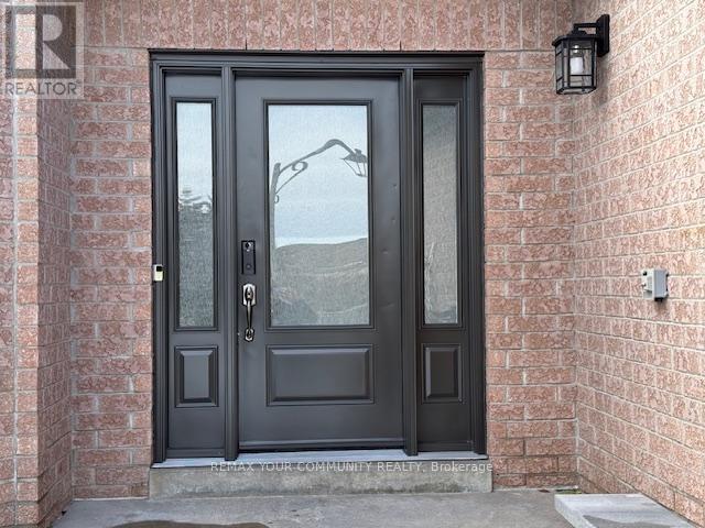 1712 Conacher Crescent, Pickering (Brock Ridge), Ontario  L1X 2T4 - Photo 3 - E12826936