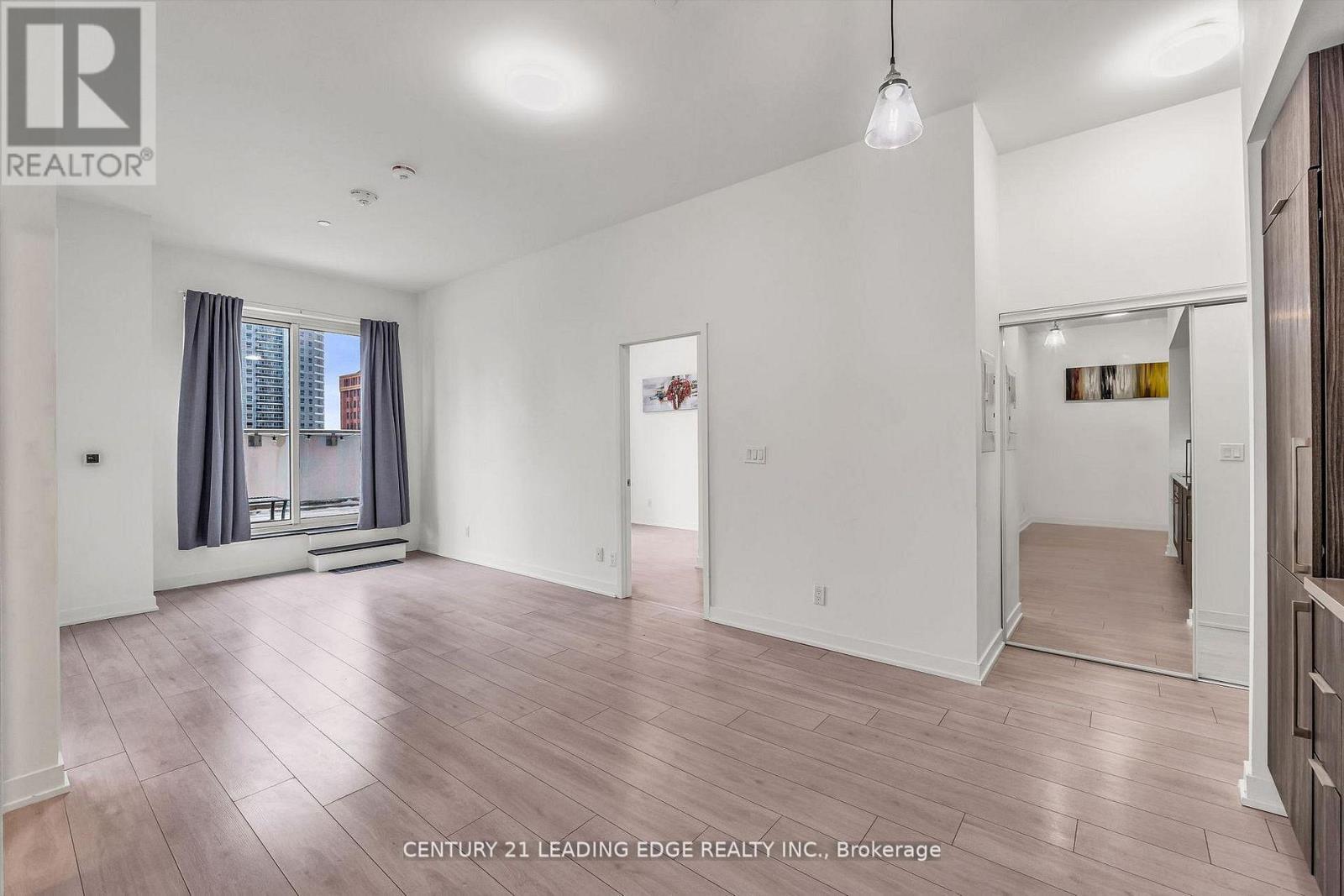 810 - 2033 Kennedy Road, Toronto, Ontario  M1T 3G2 - Photo 3 - E12827052