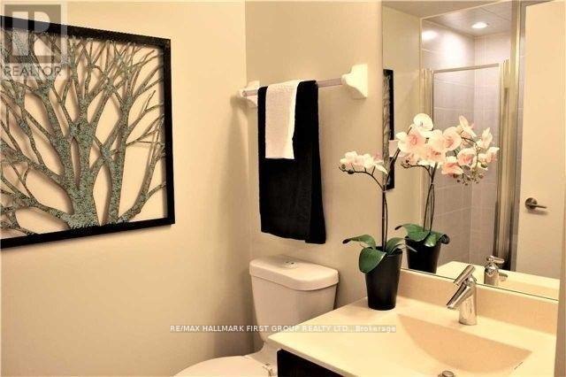 1808 - 125 Village Green Square, Toronto (Agincourt South-Malvern West), Ontario  M1S 0G3 - Photo 11 - E12827108