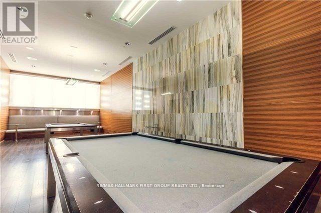 1808 - 125 Village Green Square, Toronto (Agincourt South-Malvern West), Ontario  M1S 0G3 - Photo 18 - E12827108