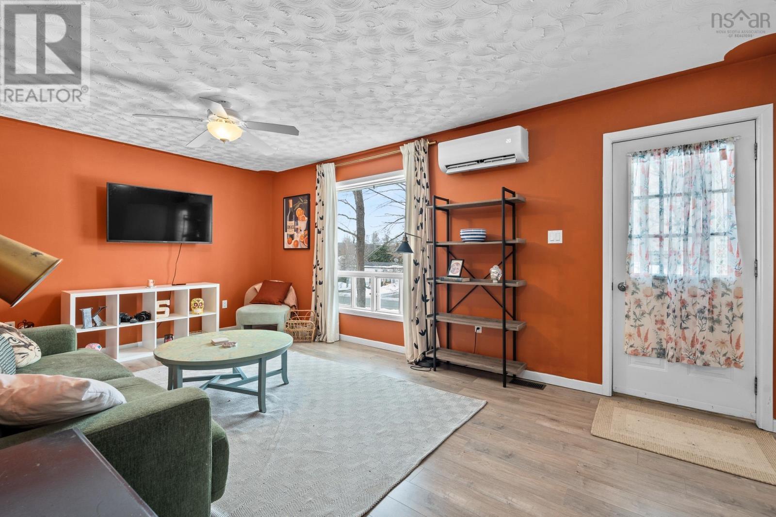 346 Lamont Road, North Kentville, Nova Scotia  B4N 3A8 - Photo 4 - 202603503