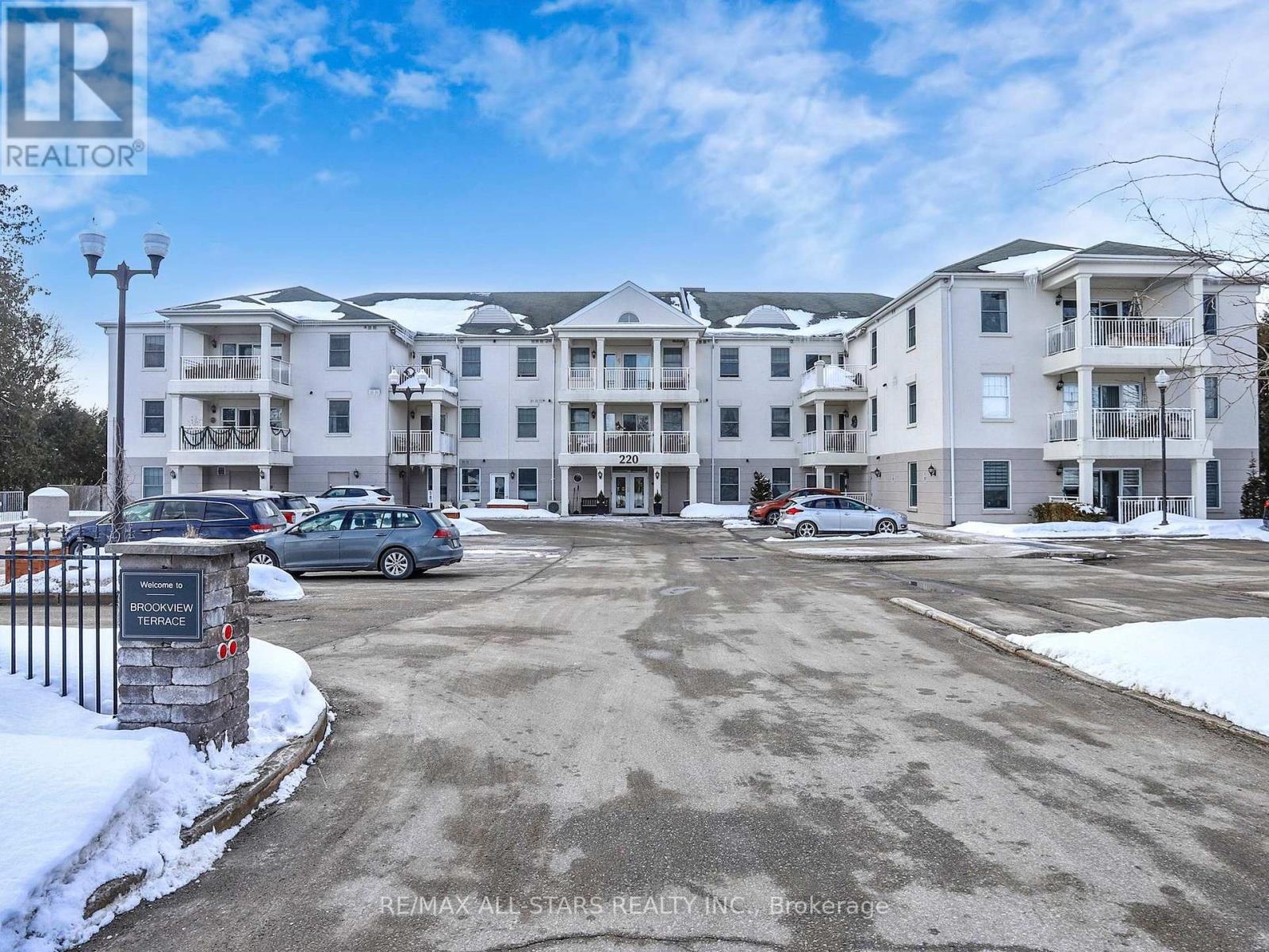 308 - 220 MAIN STREET N, Uxbridge, Ontario