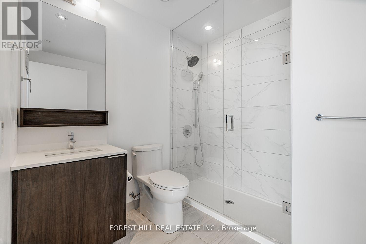 4702 - 898 Portage Parkway, Vaughan, Ontario  L4K 0J6 - Photo 18 - N12827116