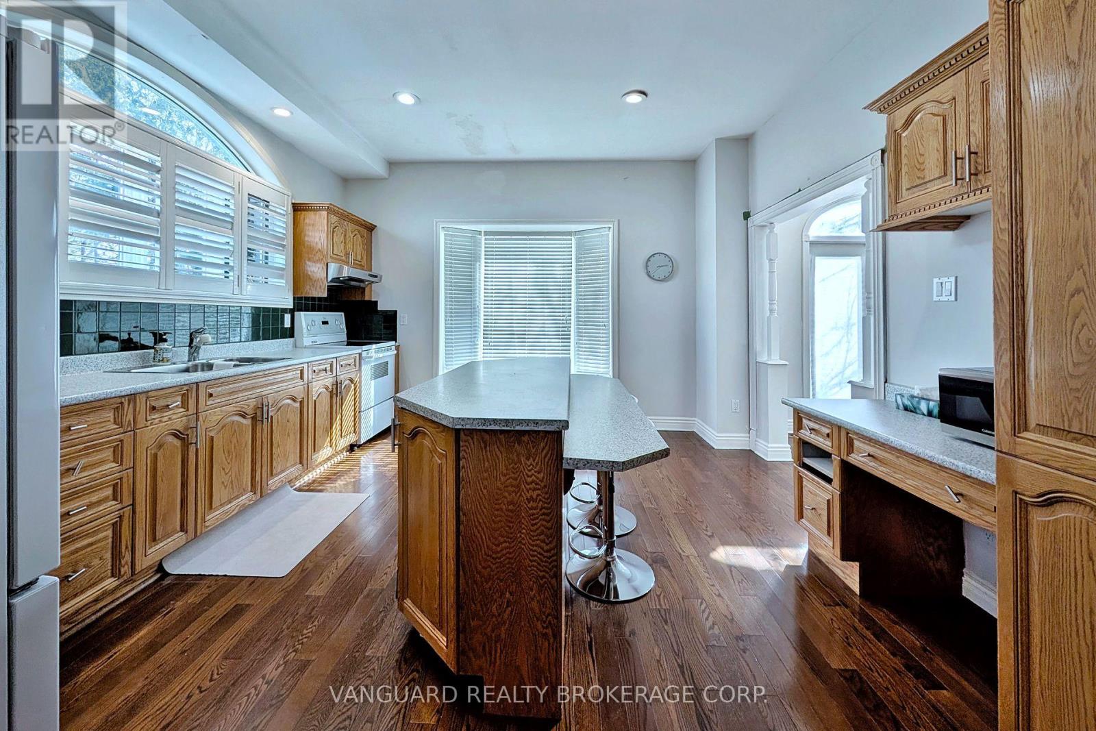 41 Cooperage Crescent, Richmond Hill, Ontario  L4C 9M2 - Photo 16 - N12827150