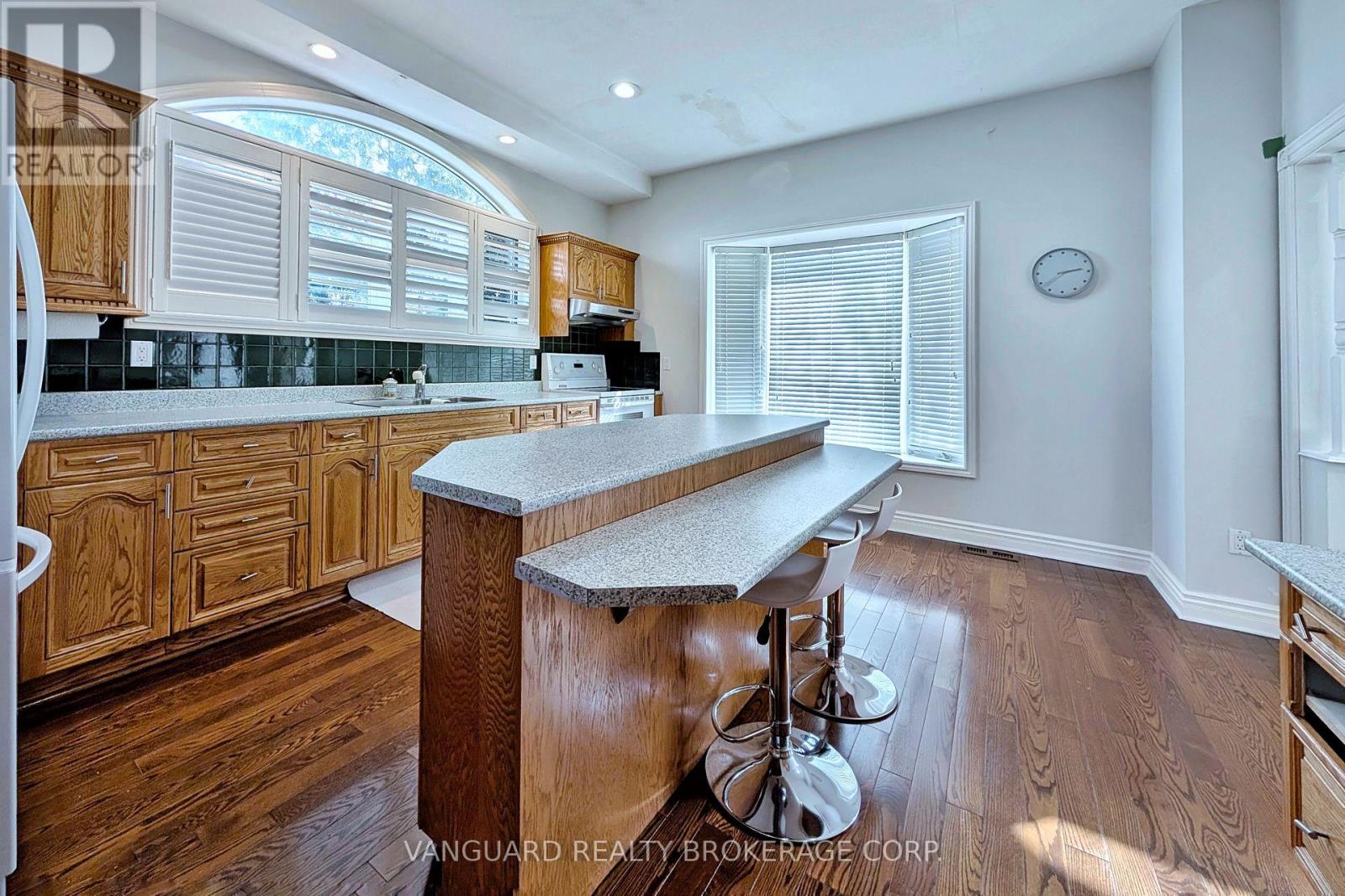 41 Cooperage Crescent, Richmond Hill, Ontario  L4C 9M2 - Photo 17 - N12827150