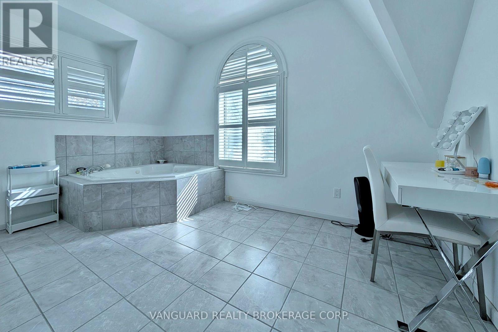 41 Cooperage Crescent, Richmond Hill, Ontario  L4C 9M2 - Photo 30 - N12827150