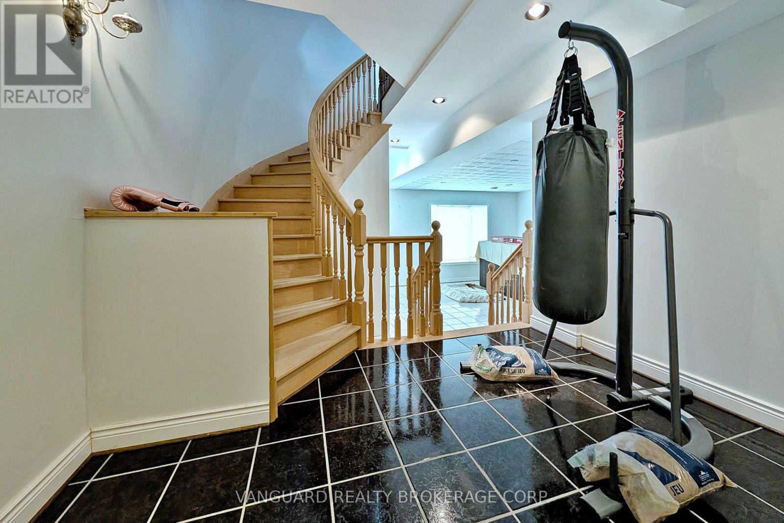 41 Cooperage Crescent, Richmond Hill, Ontario  L4C 9M2 - Photo 39 - N12827150