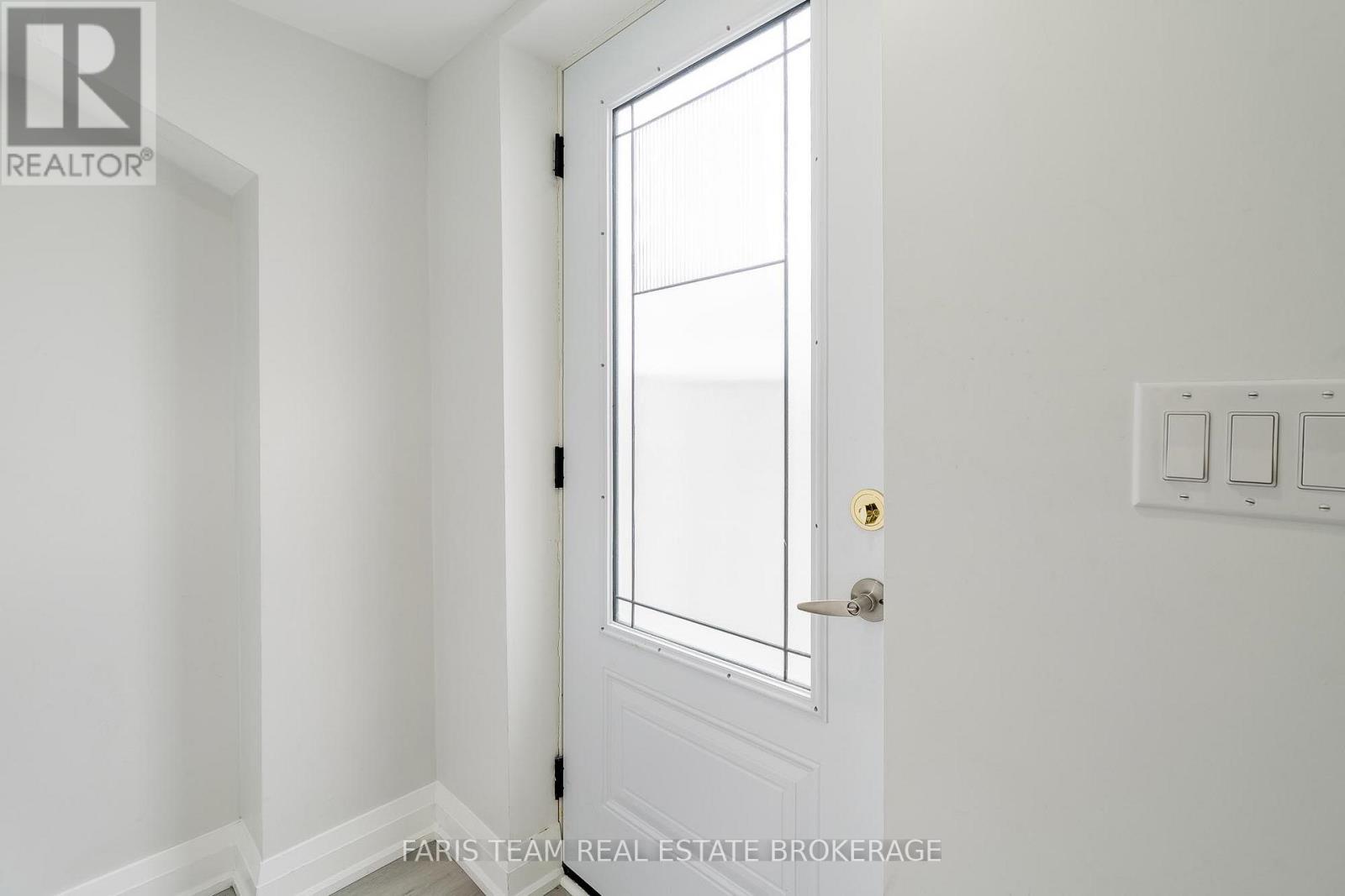 66 Peacock Lane, Barrie, Ontario  L4N 3R9 - Photo 29 - S12827024