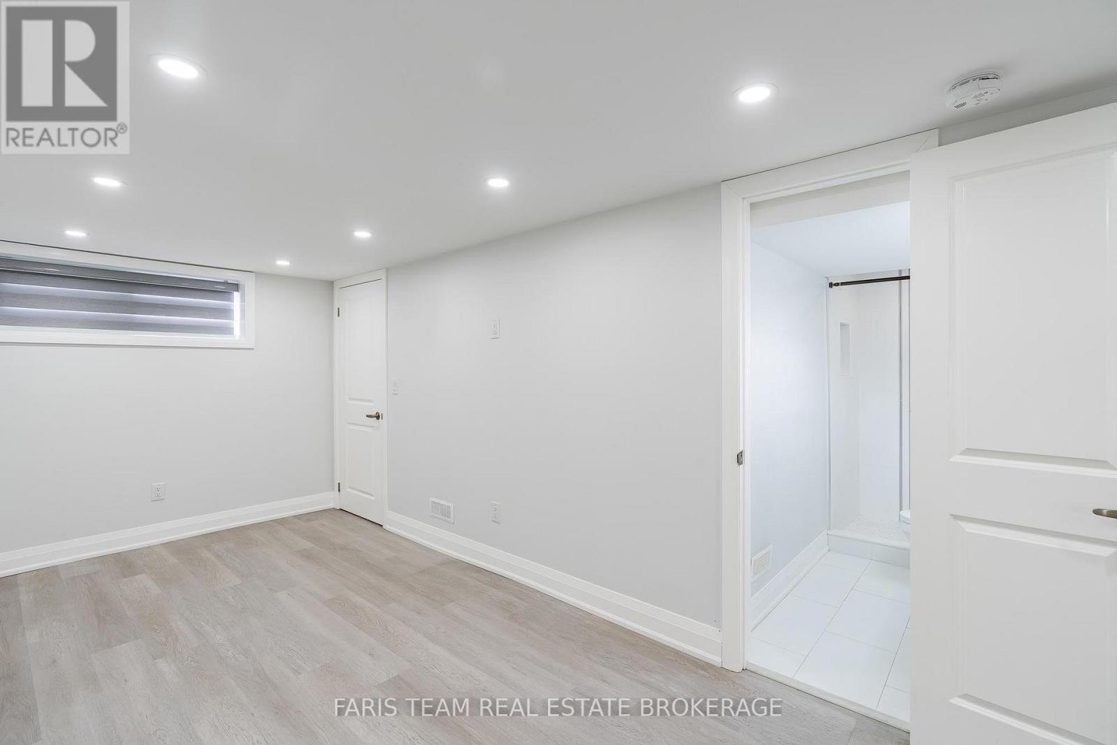 66 Peacock Lane, Barrie, Ontario  L4N 3R9 - Photo 35 - S12827024