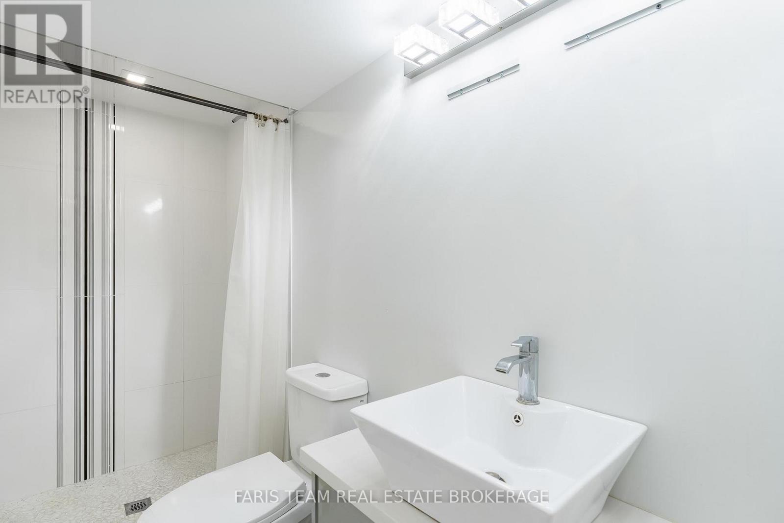 66 Peacock Lane, Barrie, Ontario  L4N 3R9 - Photo 40 - S12827024