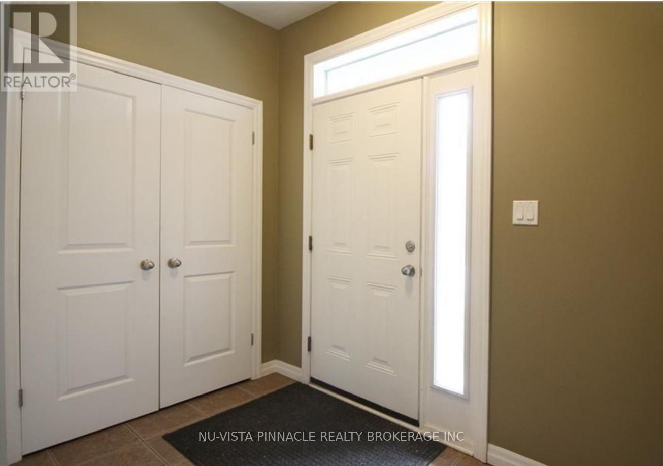 90 - 112 North Centre Road, London North (North B), Ontario  N5X 0G9 - Photo 2 - X12827134