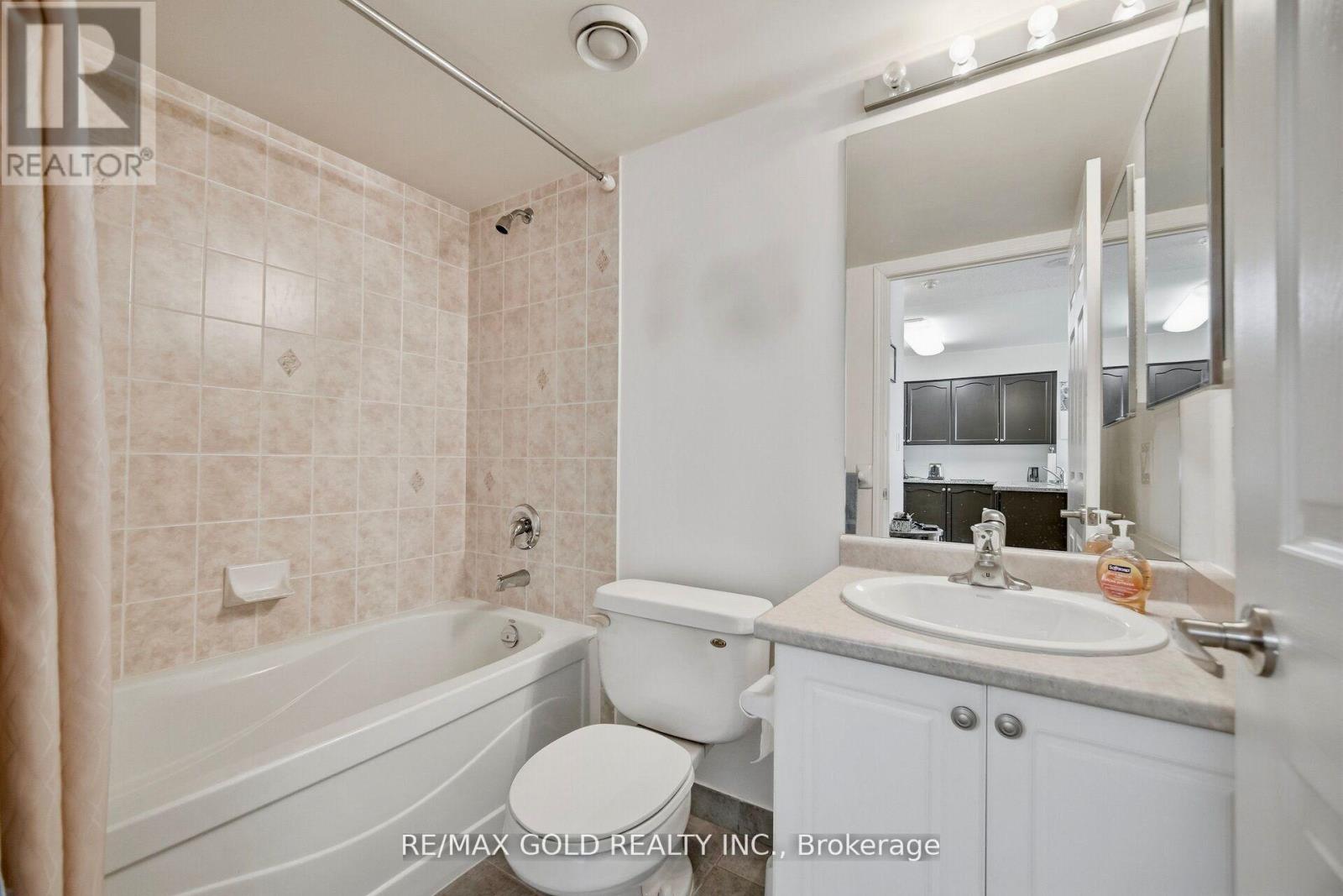 2508 - 335 Rathburn Road W, Mississauga, Ontario  L5B 0C8 - Photo 26 - W12826944