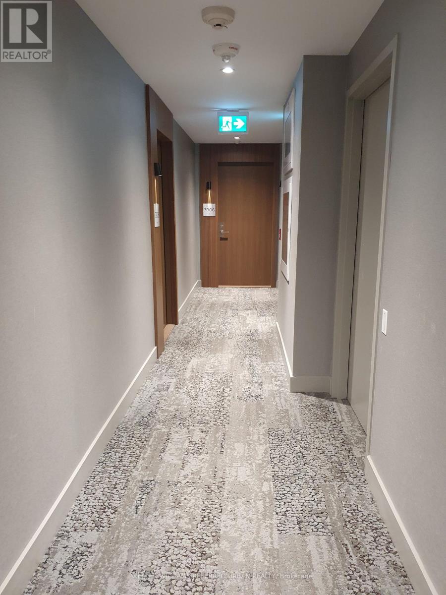 3905 - 1926 Lakeshore Boulevard W, Toronto (South Parkdale), Ontario  M6S 1A1 - Photo 12 - W12826946