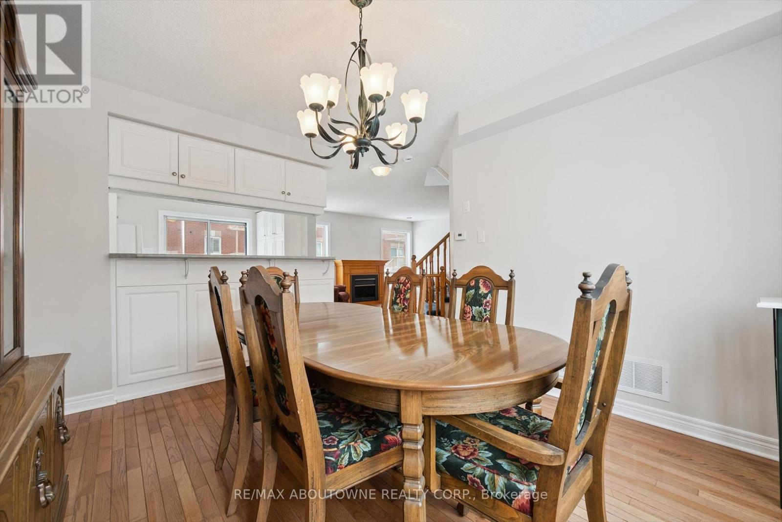 40 - 5031 East Mill Road, Mississauga, Ontario  L5V 2M5 - Photo 7 - W12826982