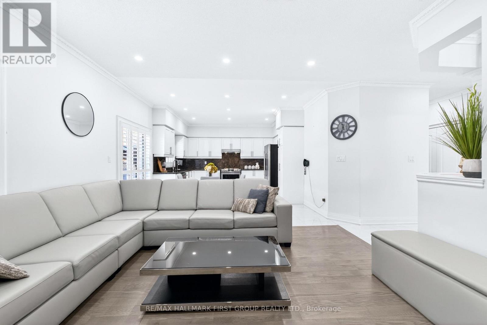 18 Buster Drive, Brampton, Ontario  L6Y 5P8 - Photo 13 - W12826992