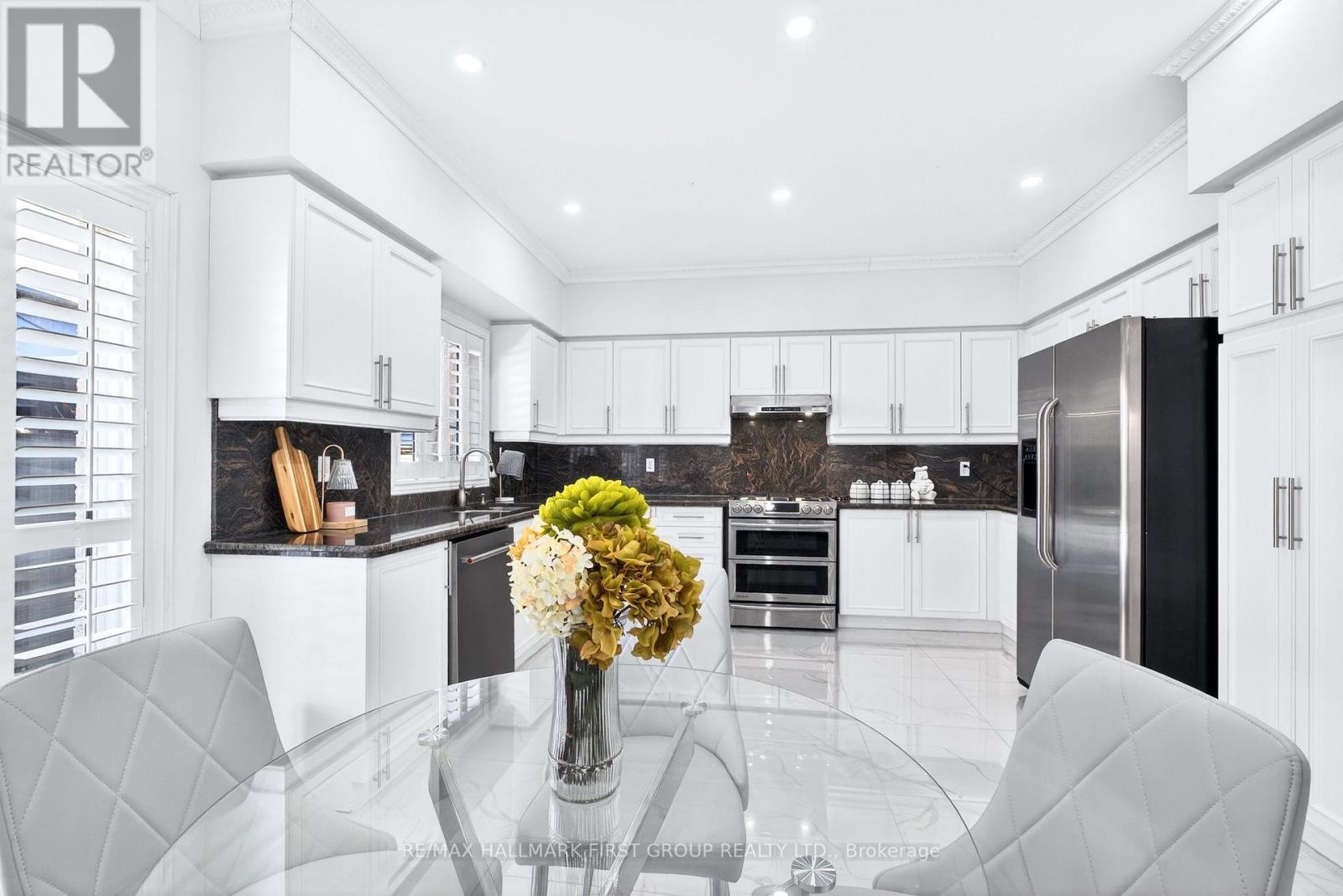 18 Buster Drive, Brampton, Ontario  L6Y 5P8 - Photo 15 - W12826992