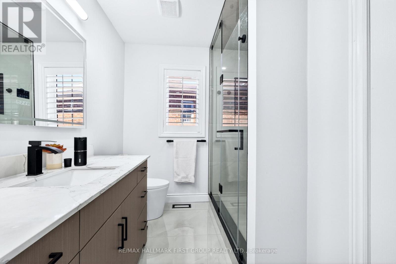 18 Buster Drive, Brampton, Ontario  L6Y 5P8 - Photo 32 - W12826992