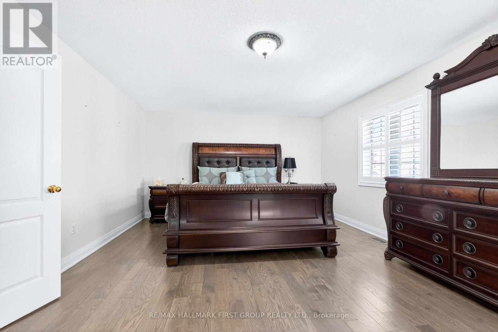 18 Buster Drive, Brampton, Ontario  L6Y 5P8 - Photo 35 - W12826992