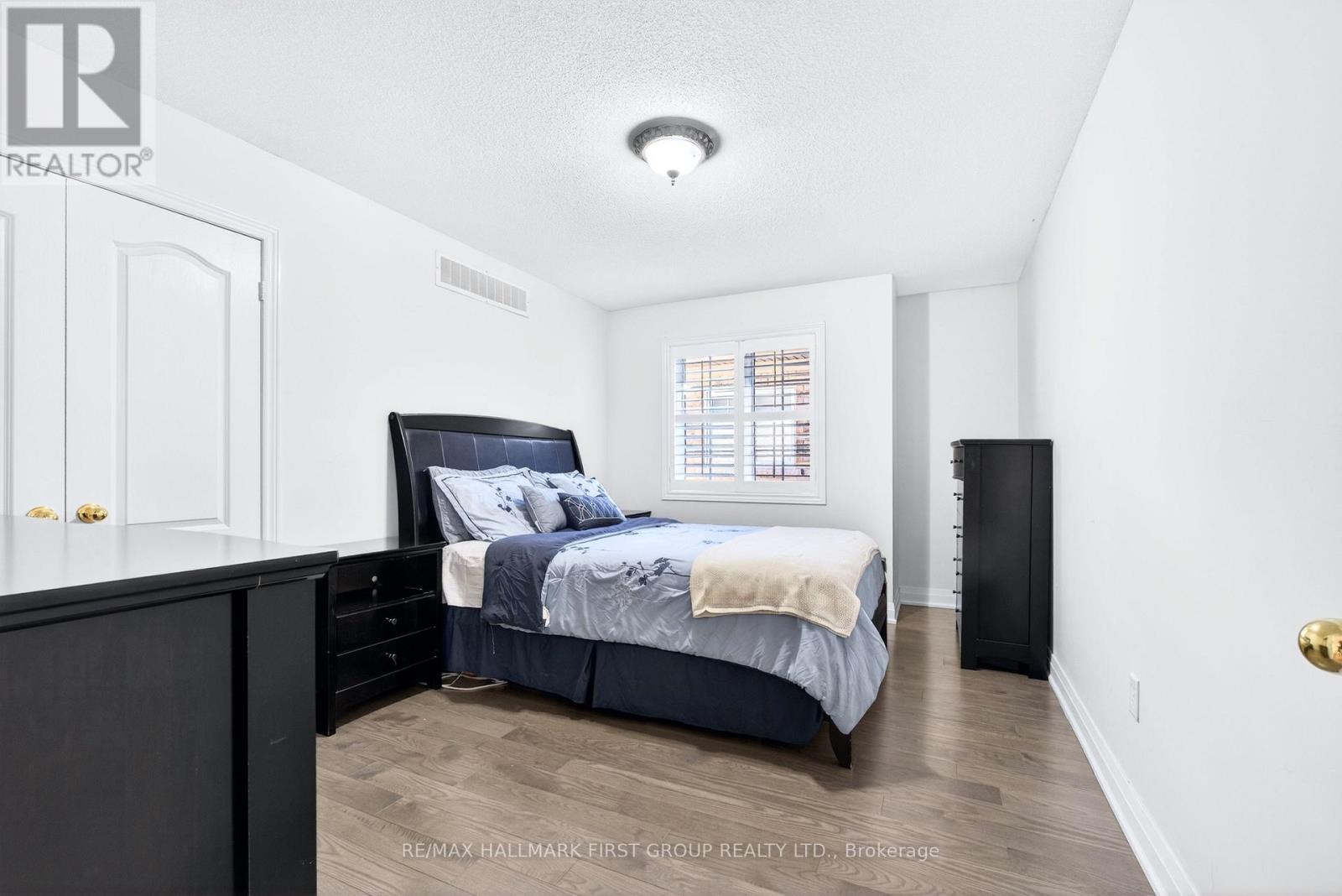 18 Buster Drive, Brampton, Ontario  L6Y 5P8 - Photo 39 - W12826992