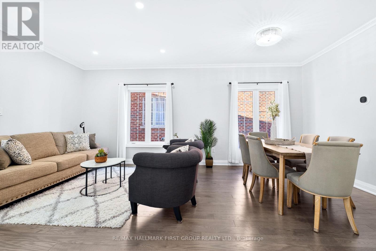 18 Buster Drive, Brampton, Ontario  L6Y 5P8 - Photo 6 - W12826992