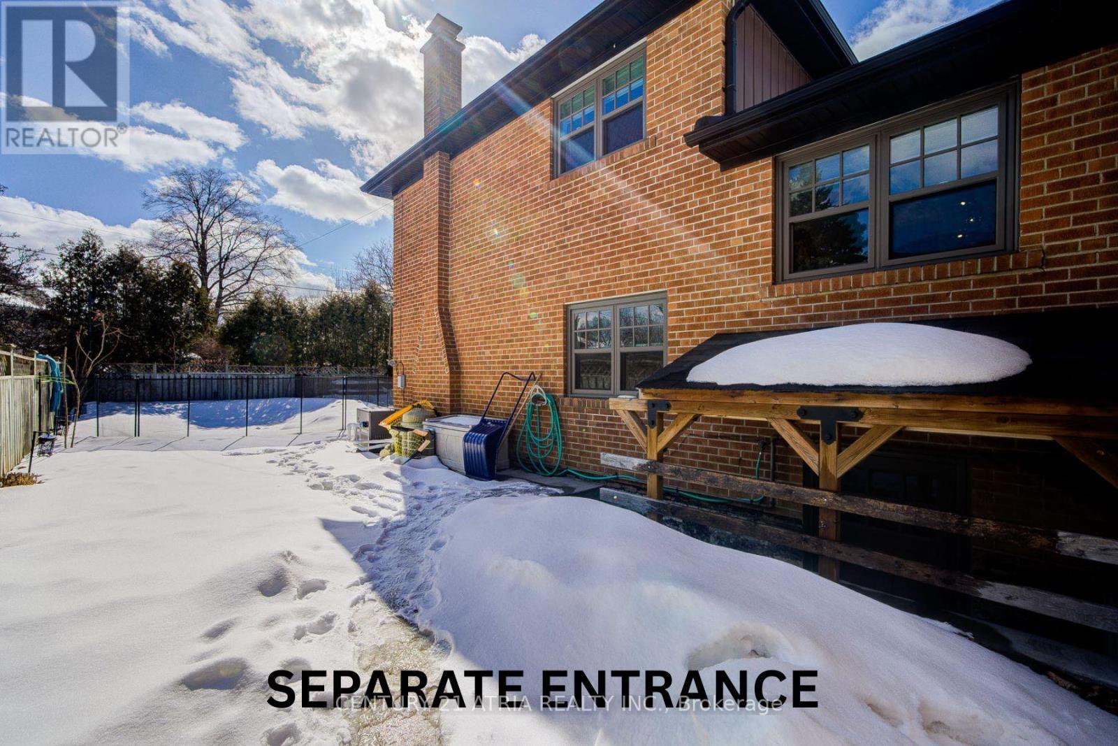 23 Ladbrooke Road, Toronto, Ontario  M3R 2A7 - Photo 43 - W12826996