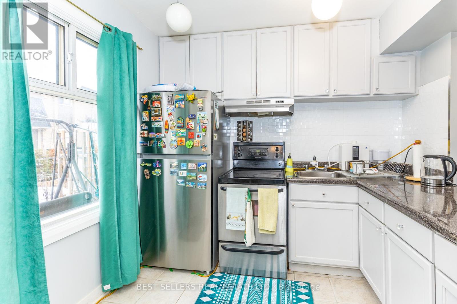 48 - 28 Rexdale Boulevard, Toronto, Ontario  M9W 5Z3 - Photo 11 - W12827010