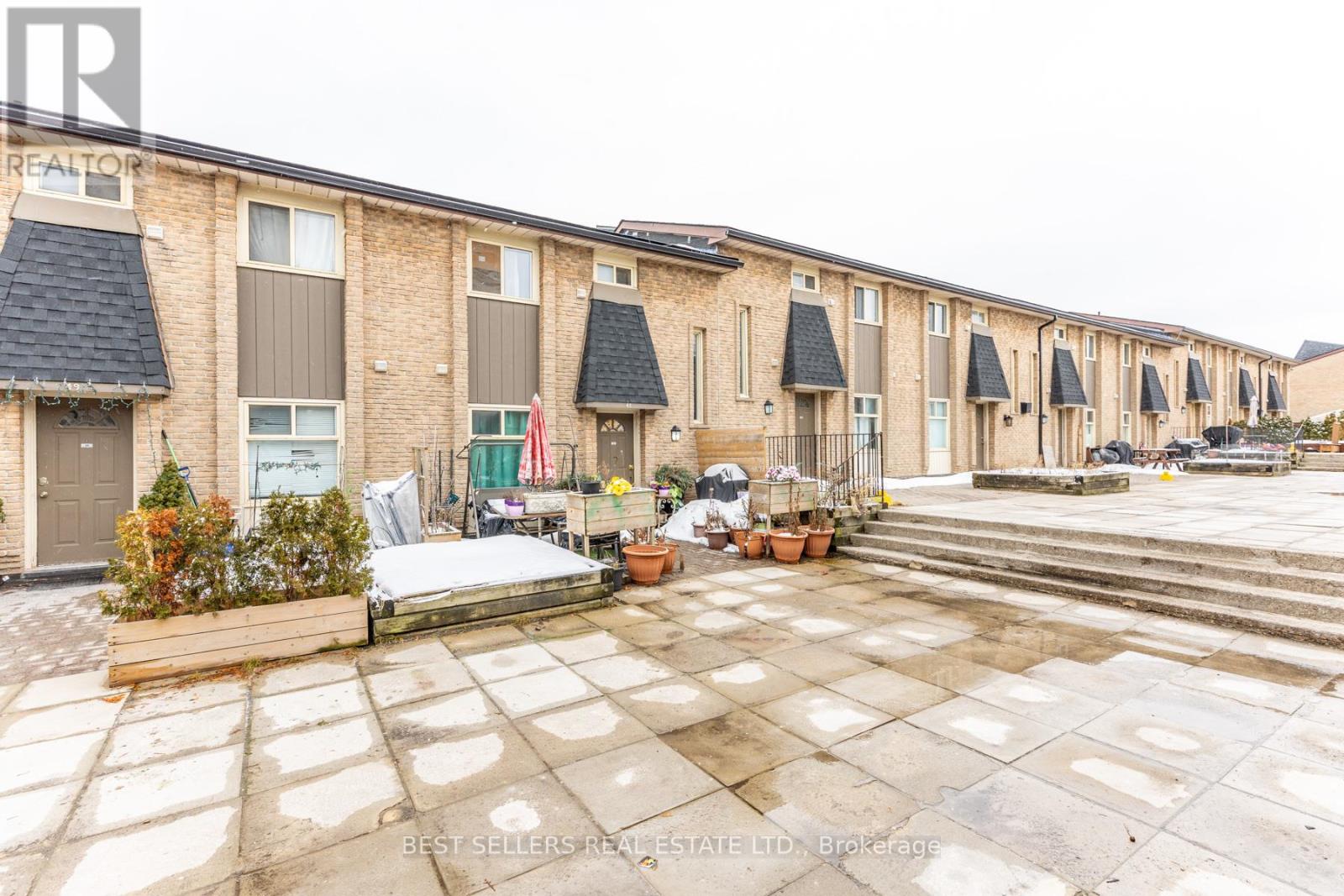 48 - 28 Rexdale Boulevard, Toronto, Ontario  M9W 5Z3 - Photo 4 - W12827010