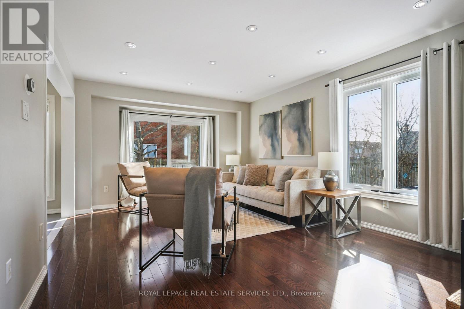 2414 Proudfoot Trail, Oakville, Ontario  L6M 3Y1 - Photo 10 - W12827014