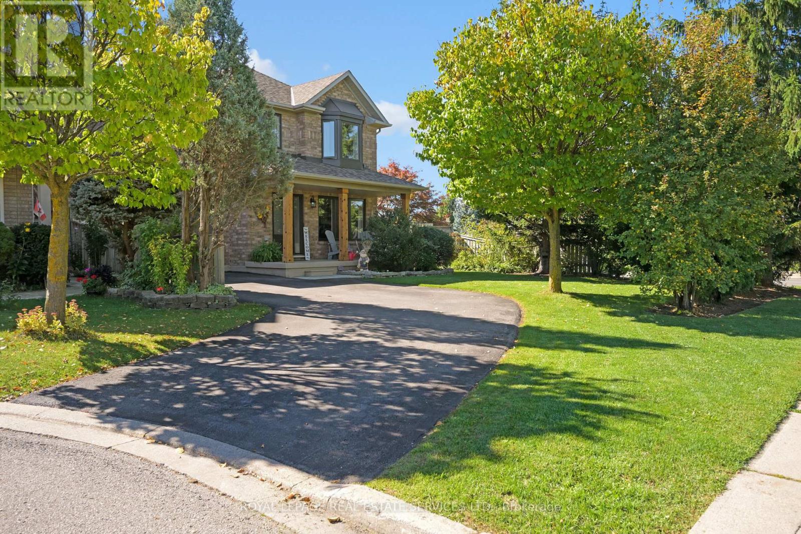 2414 Proudfoot Trail, Oakville, Ontario  L6M 3Y1 - Photo 2 - W12827014