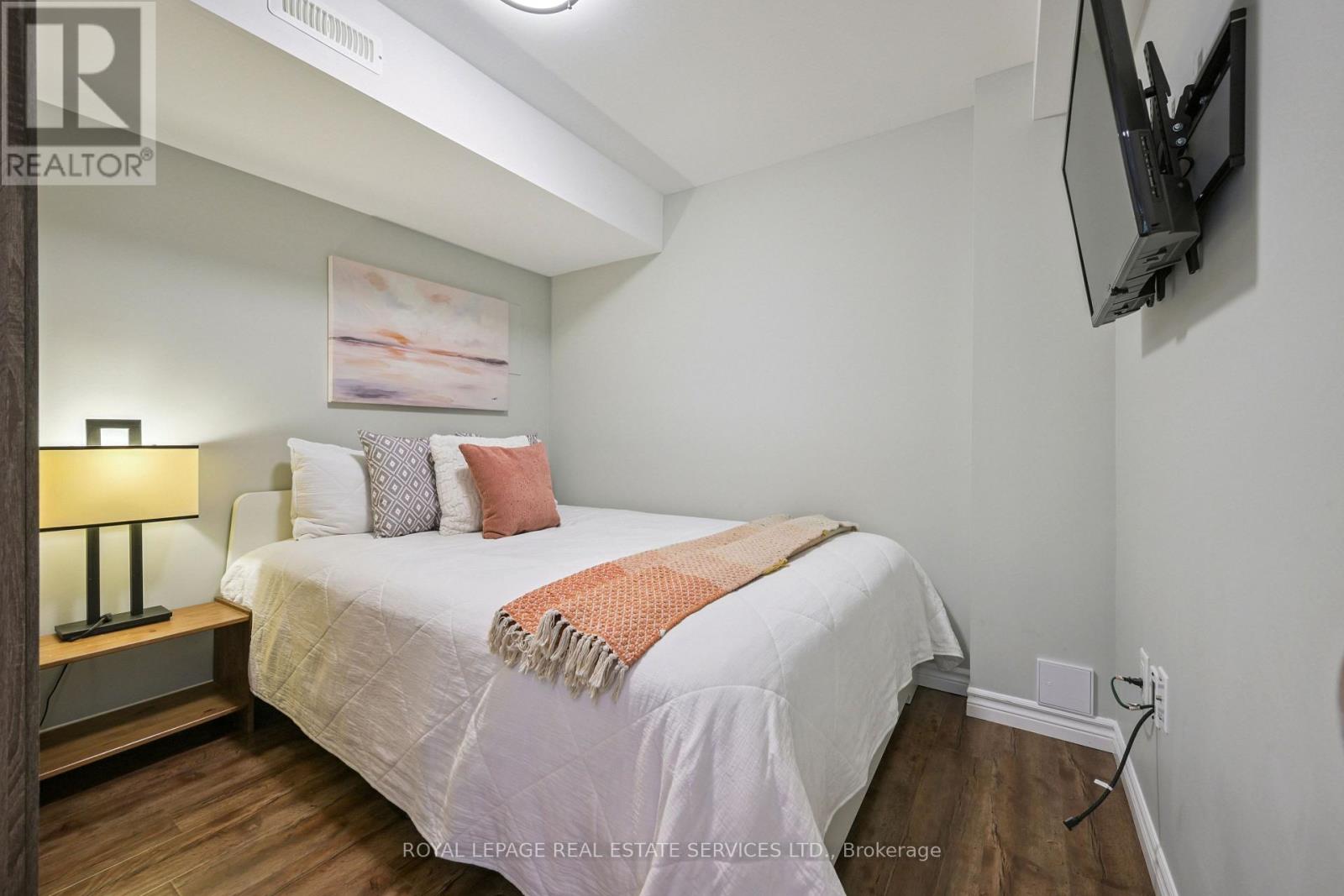 2414 Proudfoot Trail, Oakville, Ontario  L6M 3Y1 - Photo 30 - W12827014