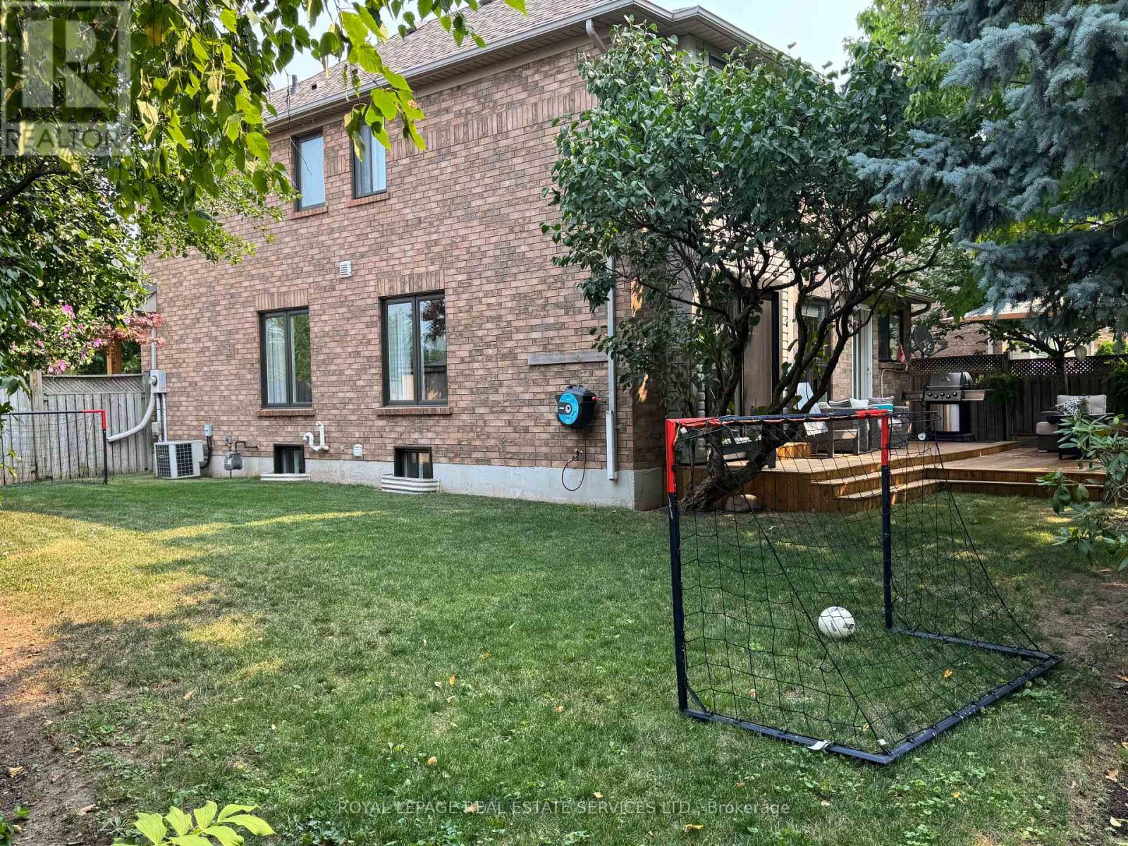 2414 Proudfoot Trail, Oakville, Ontario  L6M 3Y1 - Photo 47 - W12827014