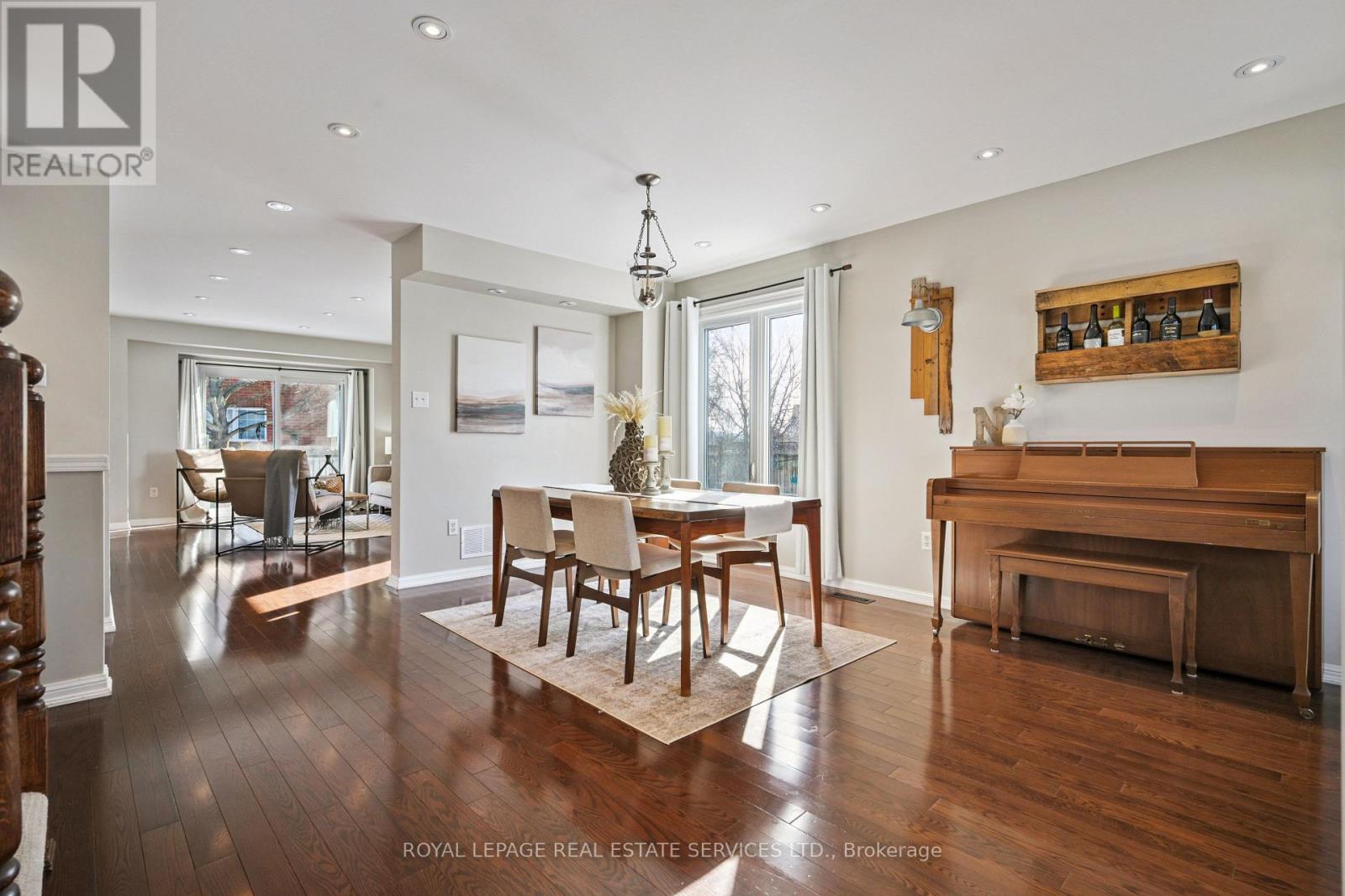 2414 Proudfoot Trail, Oakville, Ontario  L6M 3Y1 - Photo 6 - W12827014