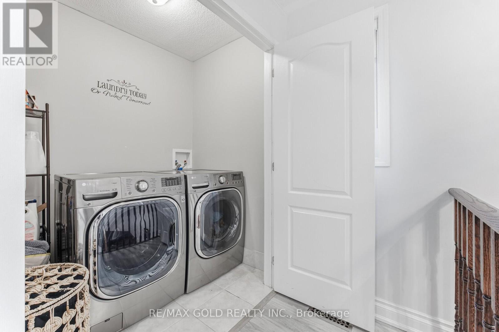 32 Toddville Road, Brampton, Ontario  L6P 3A3 - Photo 15 - W12827018