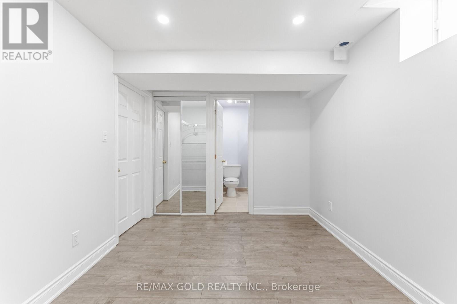 32 Toddville Road, Brampton, Ontario  L6P 3A3 - Photo 20 - W12827018