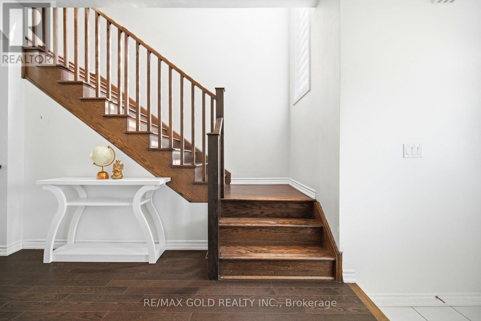 15 Hines Street, Brampton, Ontario  L7A 4X4 - Photo 28 - W12827032