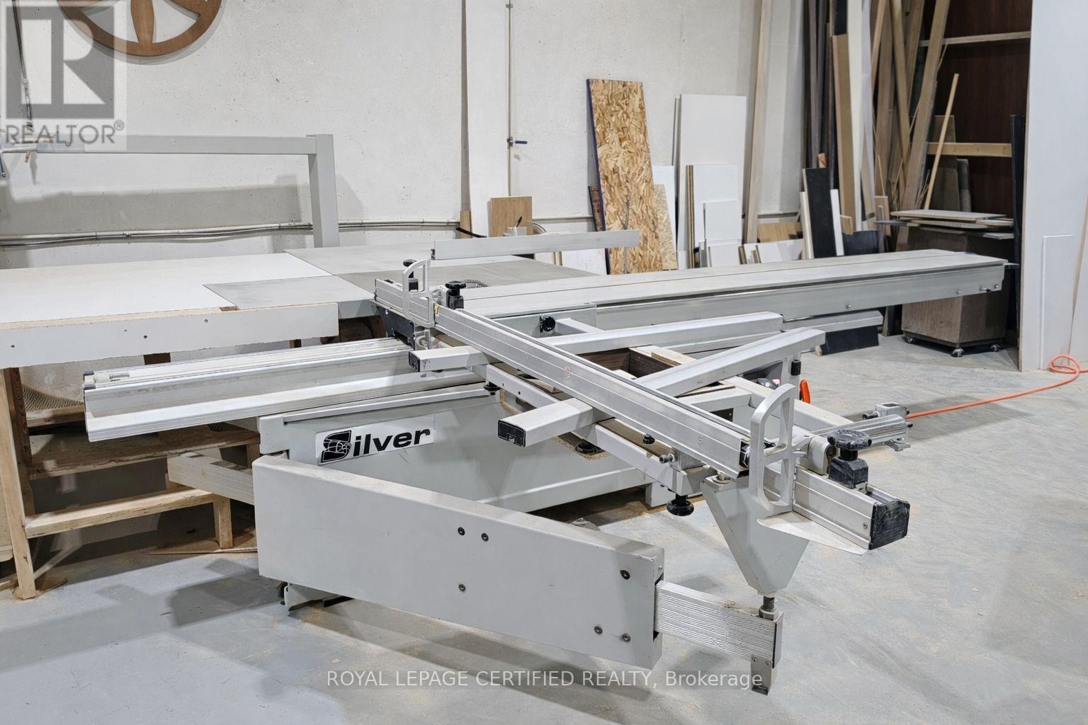 11 - 6315 Shawson Drive, Mississauga (Northeast), Ontario  L5T 1J2 - Photo 5 - W12827038