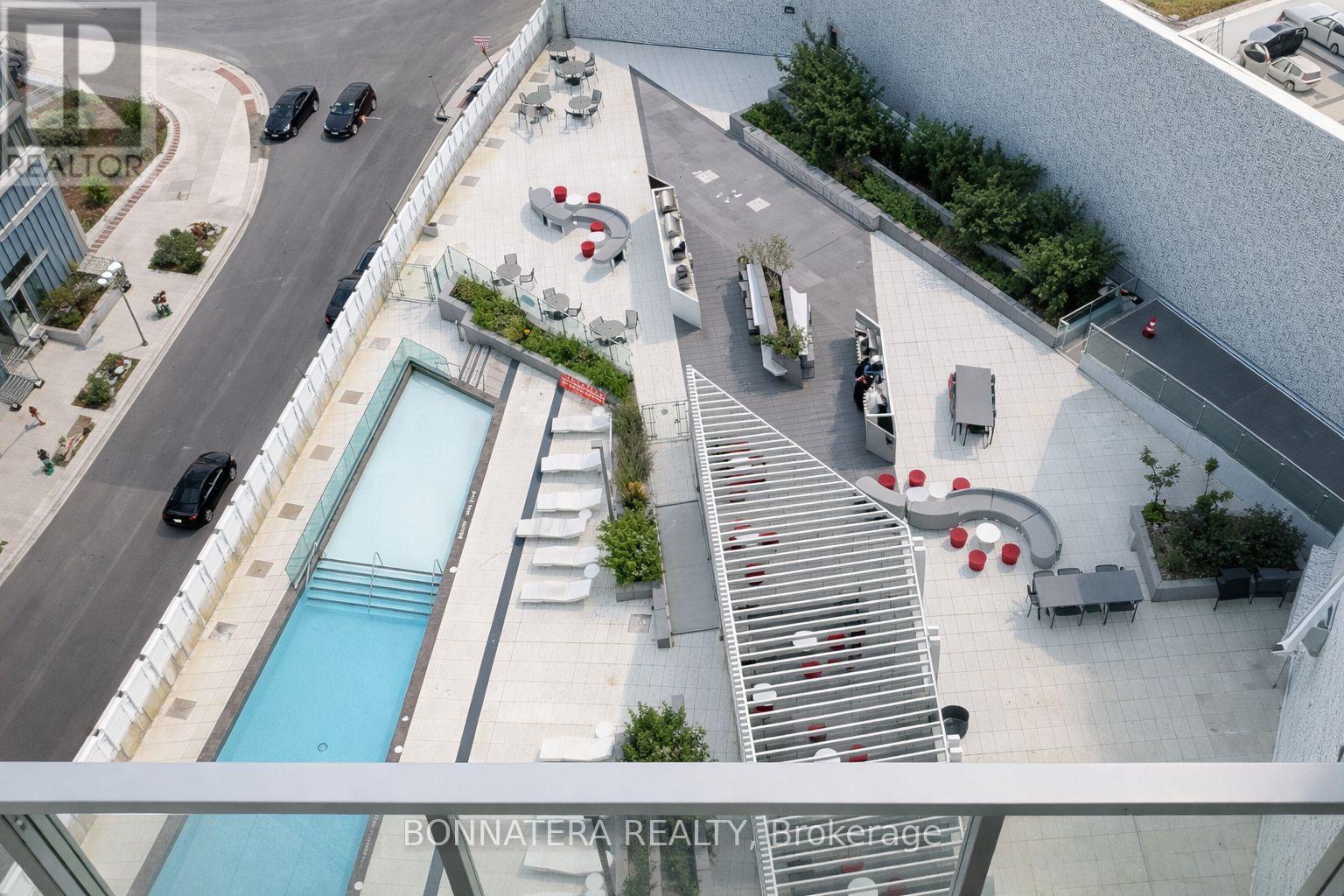 606 - 3900 Confederation Parkway, Mississauga, Ontario  L5B 0M3 - Photo 10 - W12827070