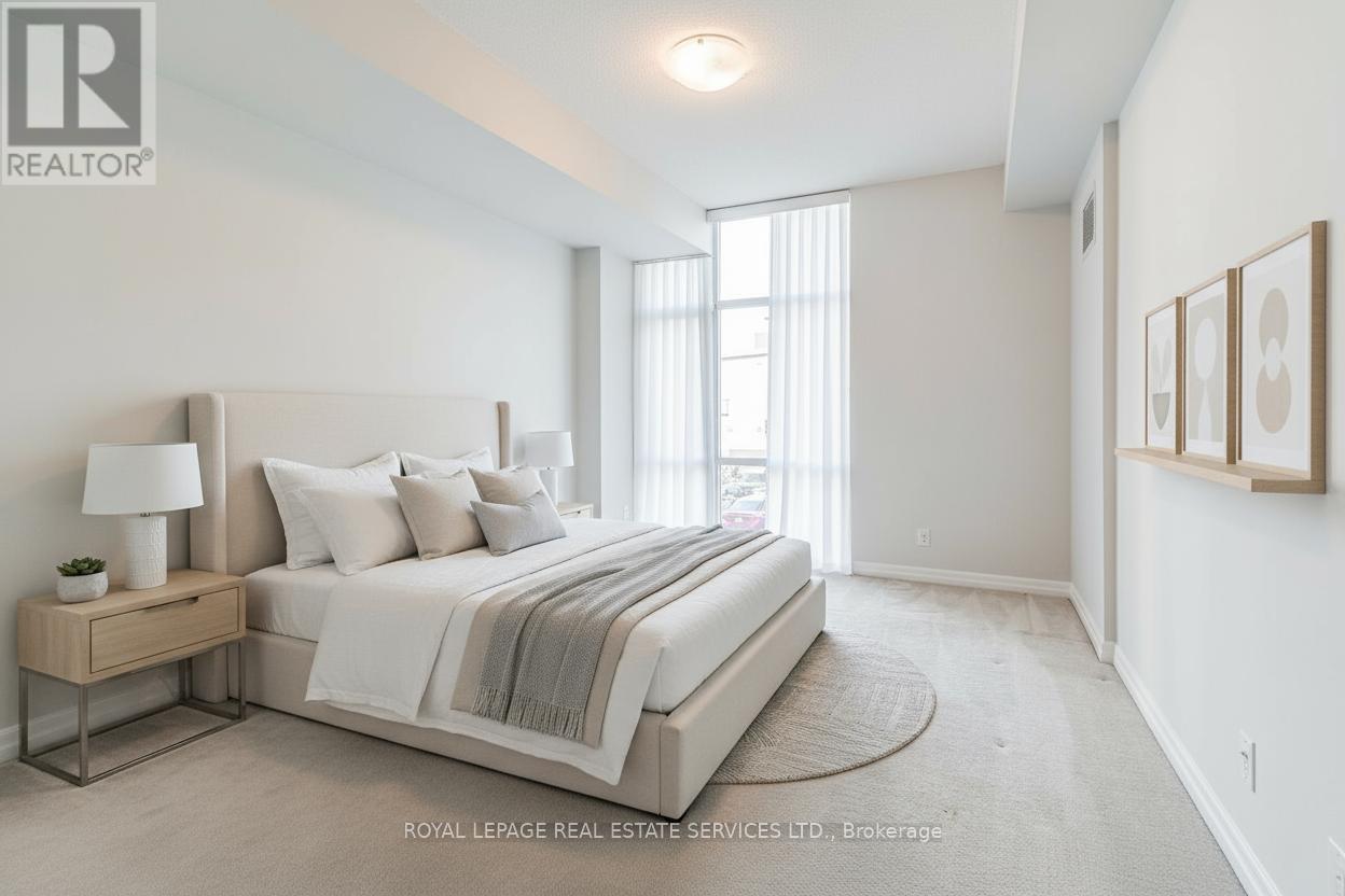 208 - 70 Port Street E, Mississauga, Ontario  L5G 4V8 - Photo 16 - W12827112