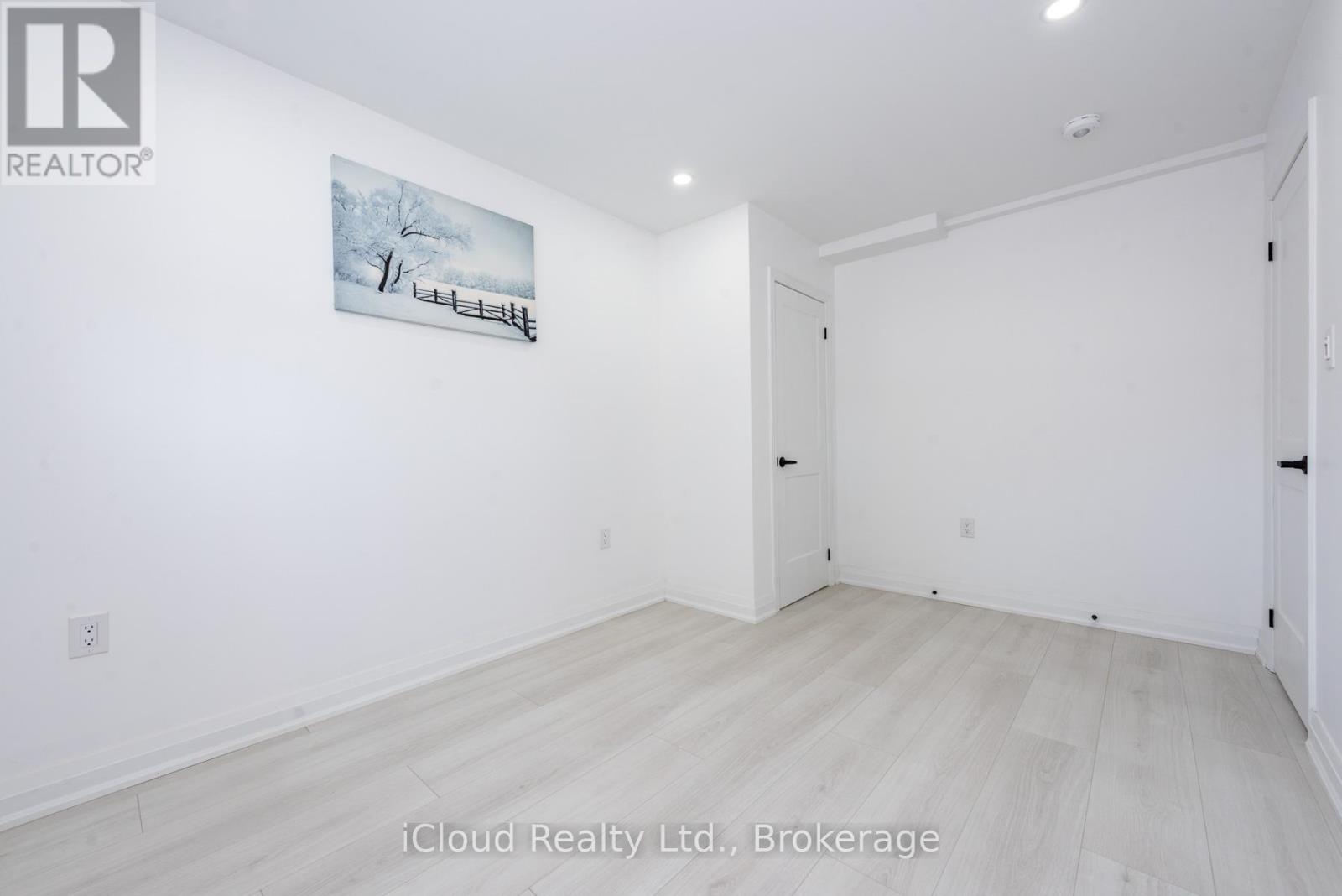 105 Avondale Boulevard, Brampton, Ontario  L6T 1H5 - Photo 31 - W12827120