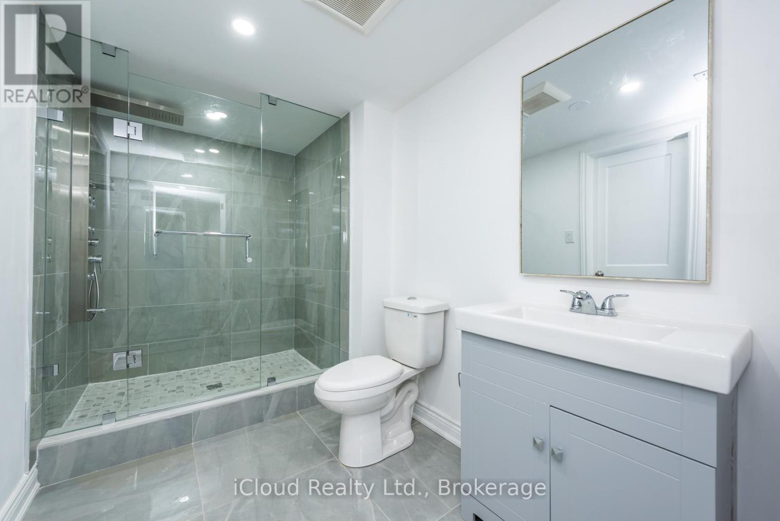 105 Avondale Boulevard, Brampton, Ontario  L6T 1H5 - Photo 39 - W12827120