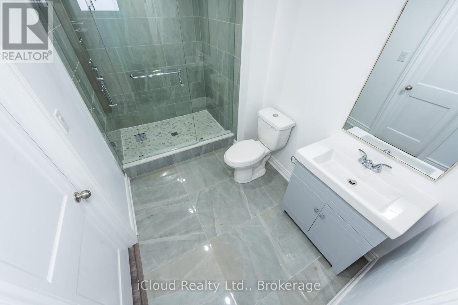 105 Avondale Boulevard, Brampton, Ontario  L6T 1H5 - Photo 40 - W12827120