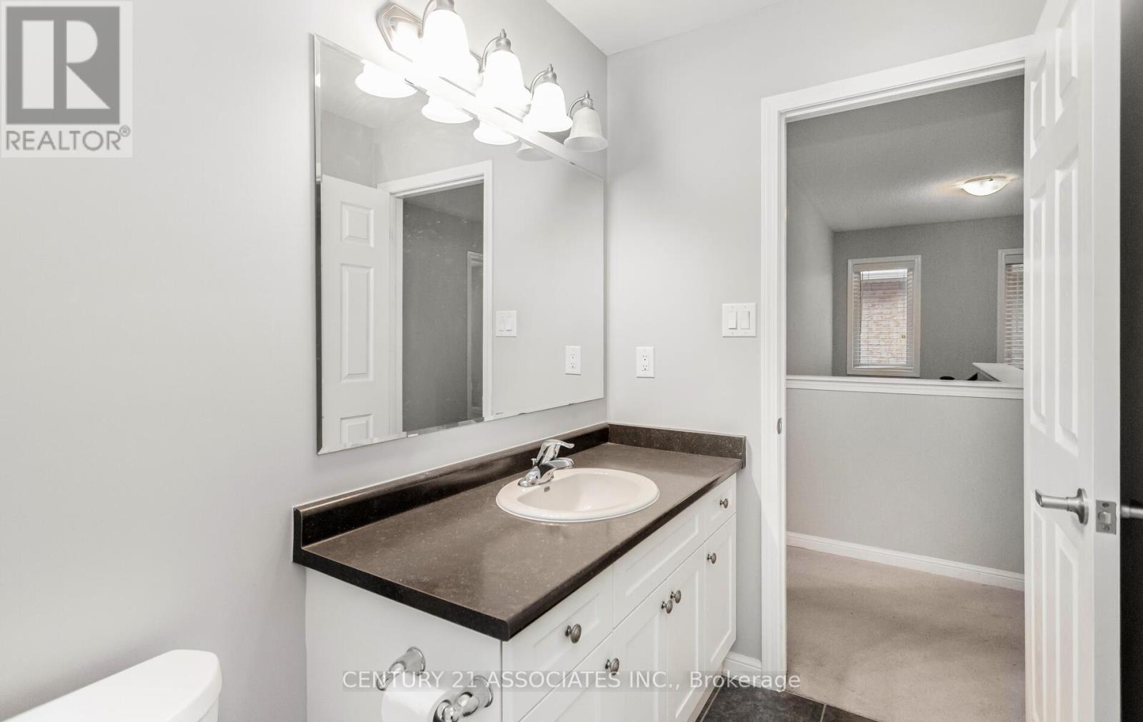 261 Gleave ( Upper Level) Terrace, Milton (Ha Harrison), Ontario  L9T 8N9 - Photo 42 - W12827136