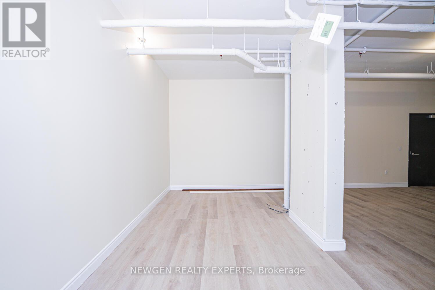 319 - 996 Martin Grove Road, Toronto (West Humber-Clairville), Ontario  M9W 4V8 - Photo 14 - W12827142