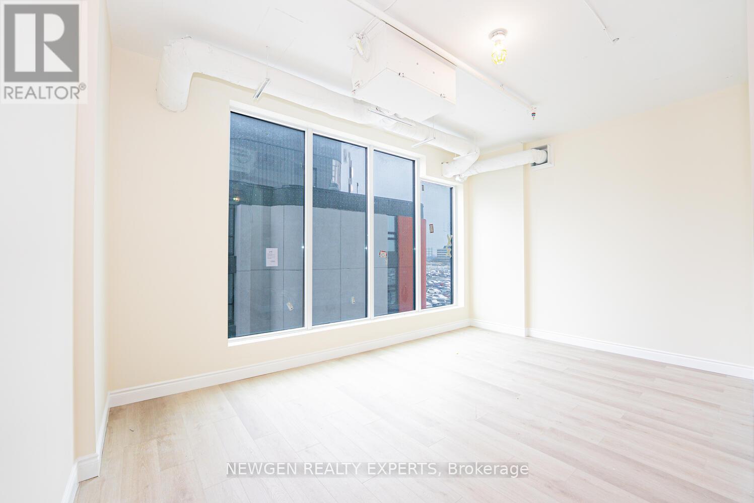 319 - 996 Martin Grove Road, Toronto (West Humber-Clairville), Ontario  M9W 4V8 - Photo 16 - W12827142