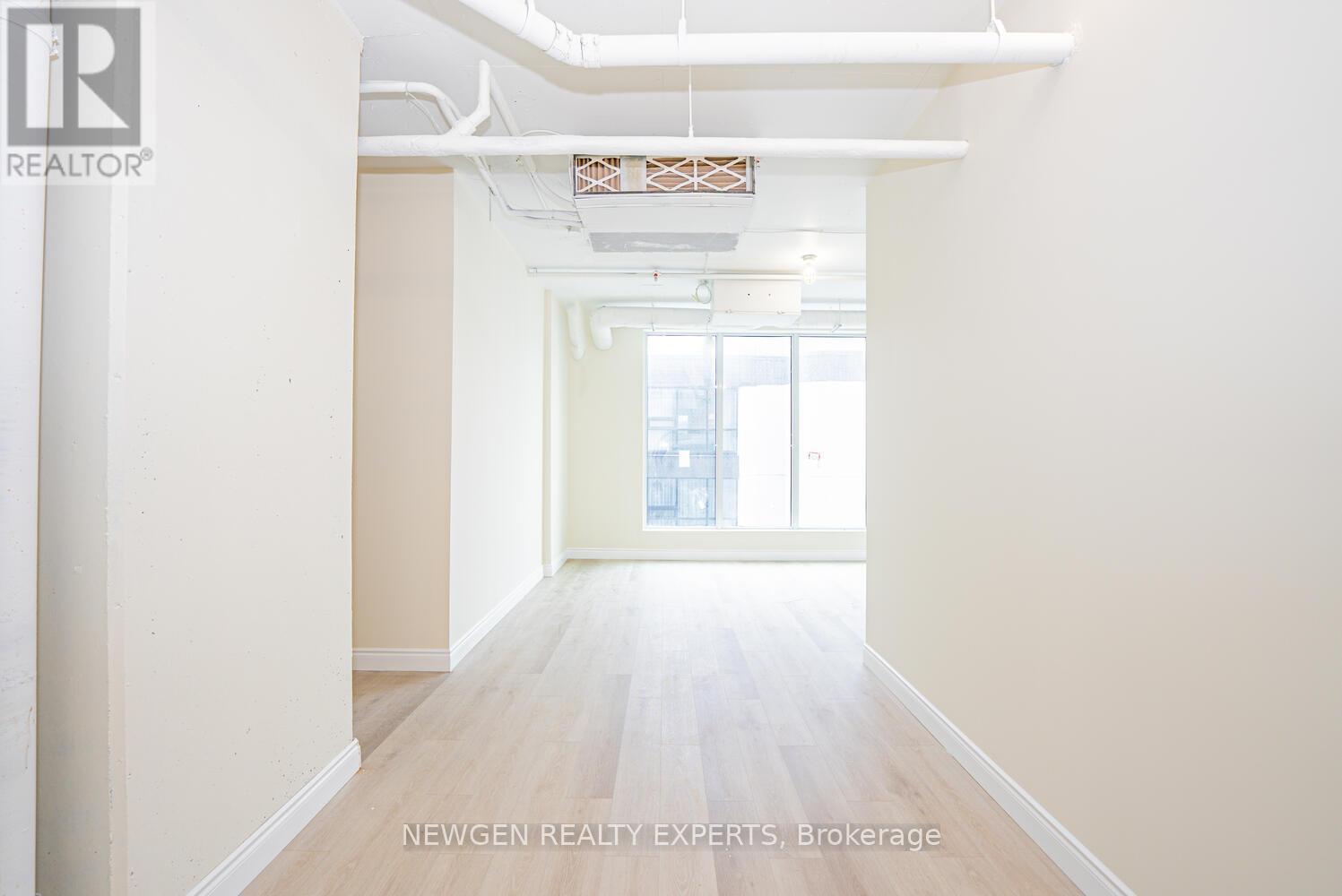 319 - 996 Martin Grove Road, Toronto (West Humber-Clairville), Ontario  M9W 4V8 - Photo 22 - W12827142