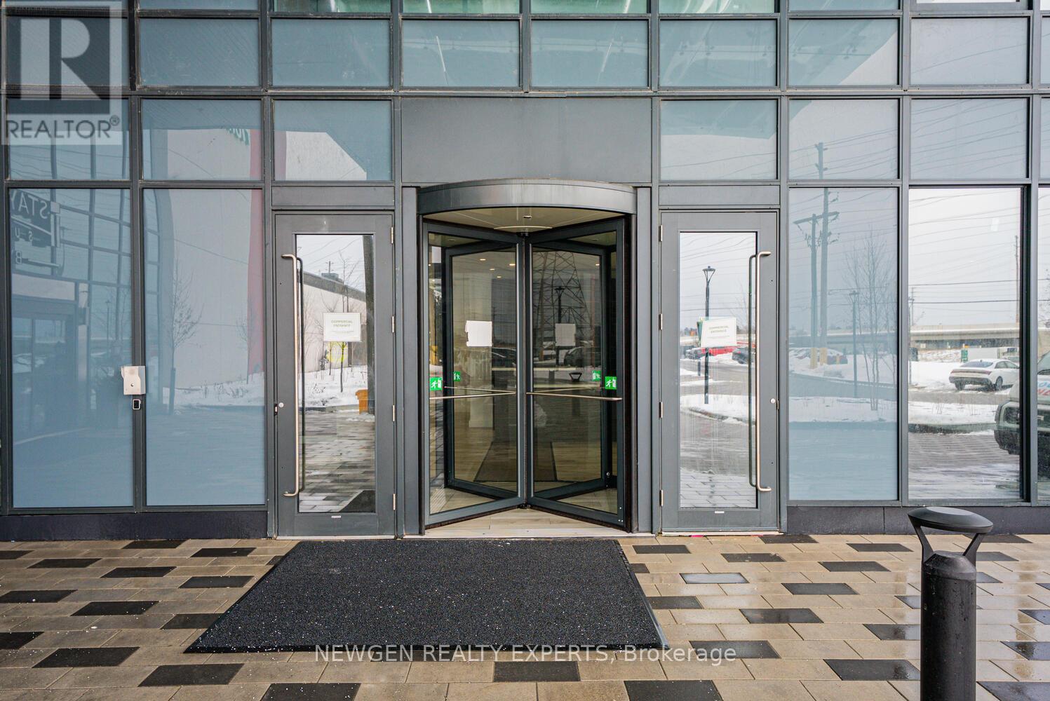 319 - 996 Martin Grove Road, Toronto (West Humber-Clairville), Ontario  M9W 4V8 - Photo 4 - W12827142