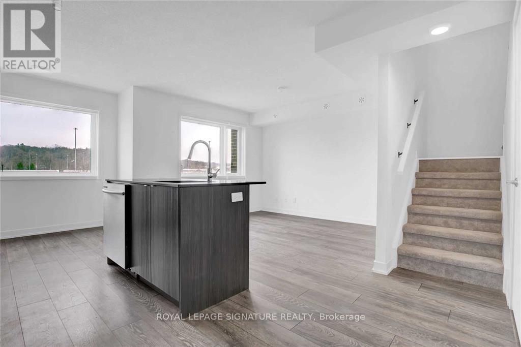 406 - 1141 Cooke Boulevard, Burlington (Lasalle), Ontario  L7T 0C3 - Photo 5 - W12827152