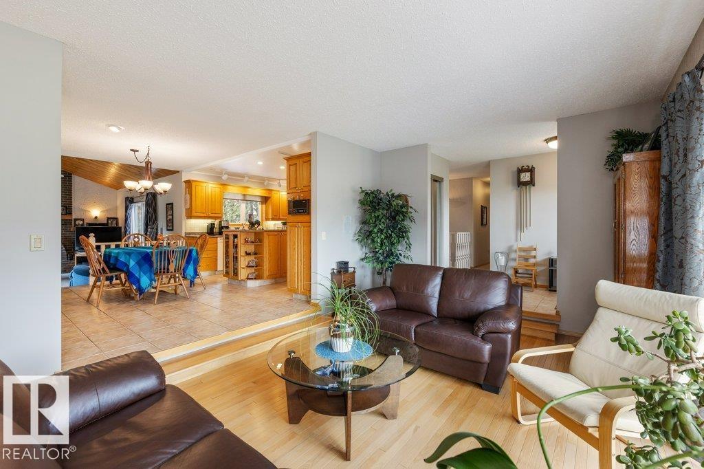 55102 Rge Road 260, Rural Sturgeon County, Alberta  T8R 0T4 - Photo 10 - E4475151