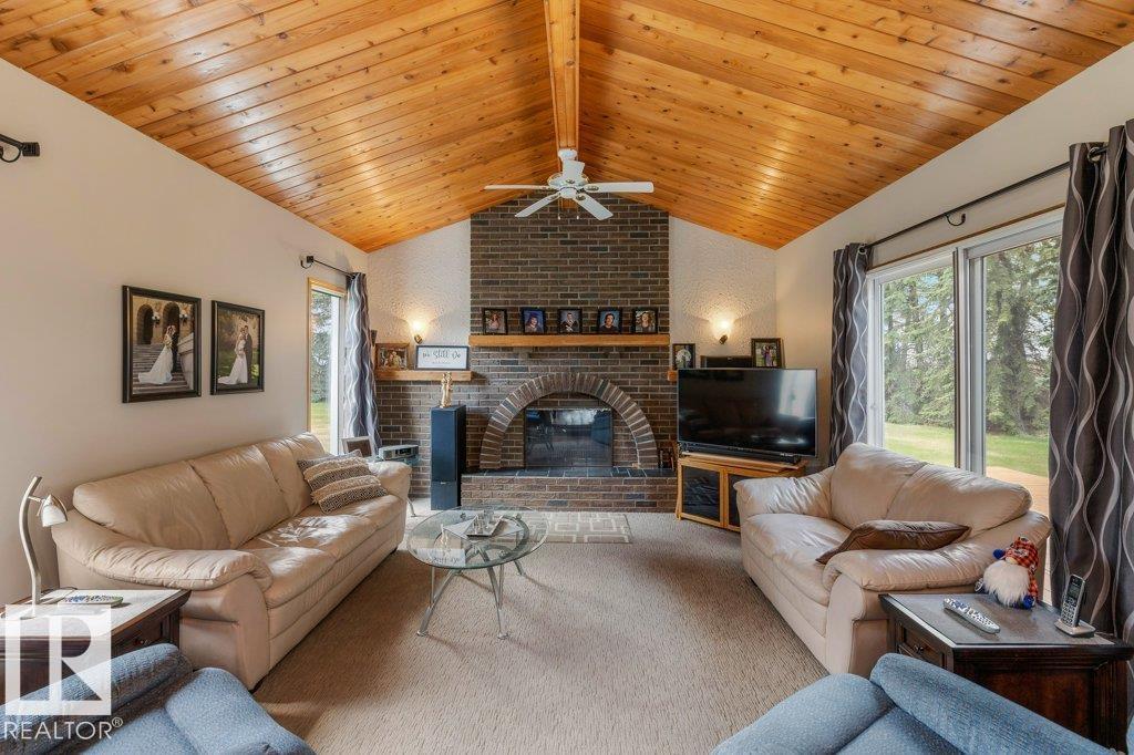 55102 Rge Road 260, Rural Sturgeon County, Alberta  T8R 0T4 - Photo 25 - E4475151